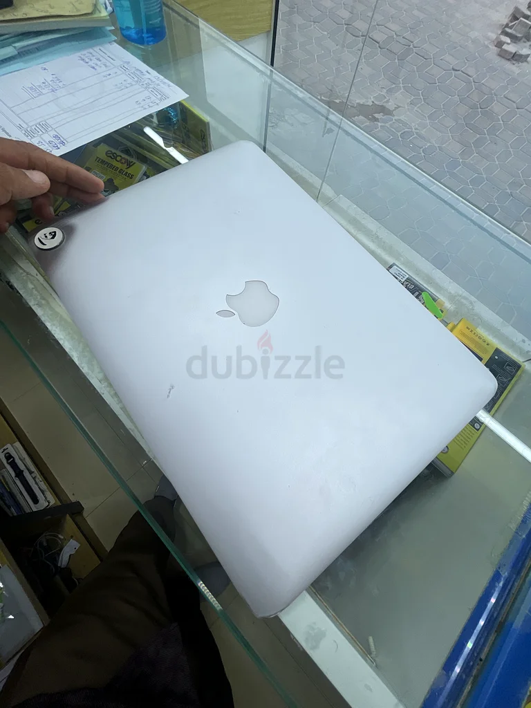 ماك بوك إير 2015 للبيع 256 جيجابايت63167116960898111