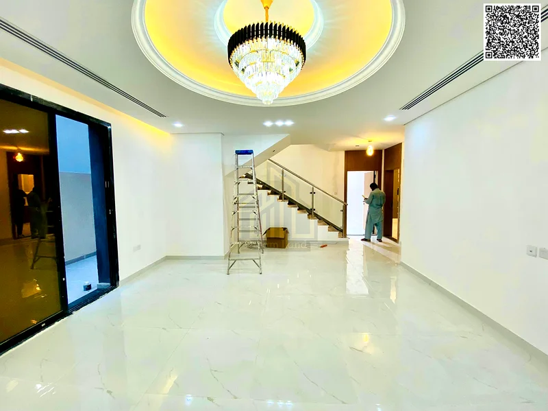For sale, a villa in Ajman Al Helio, 5 master bedrooms, a majlis, a hall, and a maid’s room. Freehold for all nationalities, with the possibility of b63892120859009114