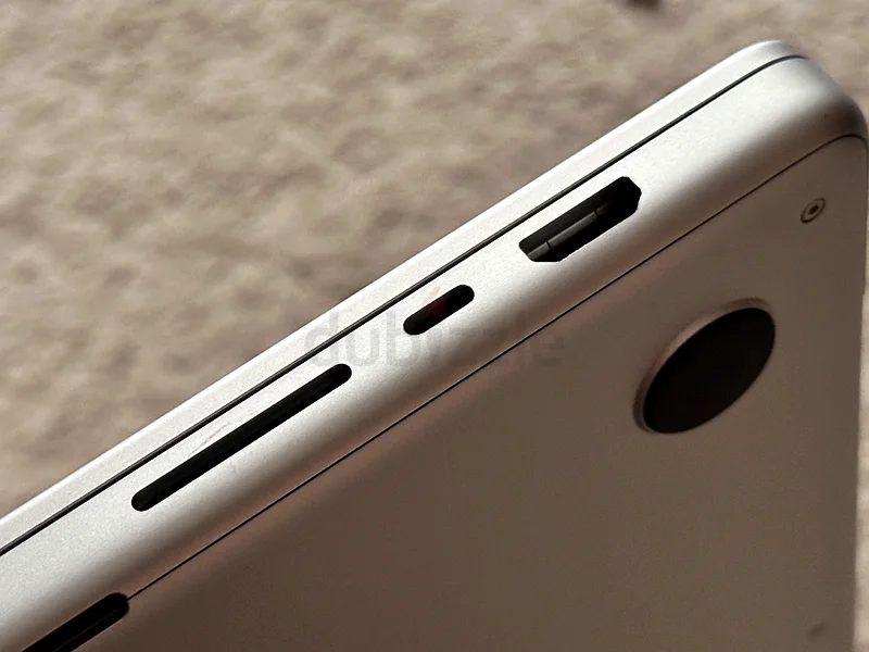 Apple MacBook - M1 Max 64 جيجابايت / 2 تيرابايت63254995681025113