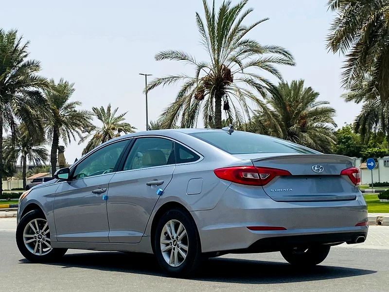 Hyundai Sonata SE 2017 model – excellent condition – beige interior – original parts – at a competitive price63232620579458114