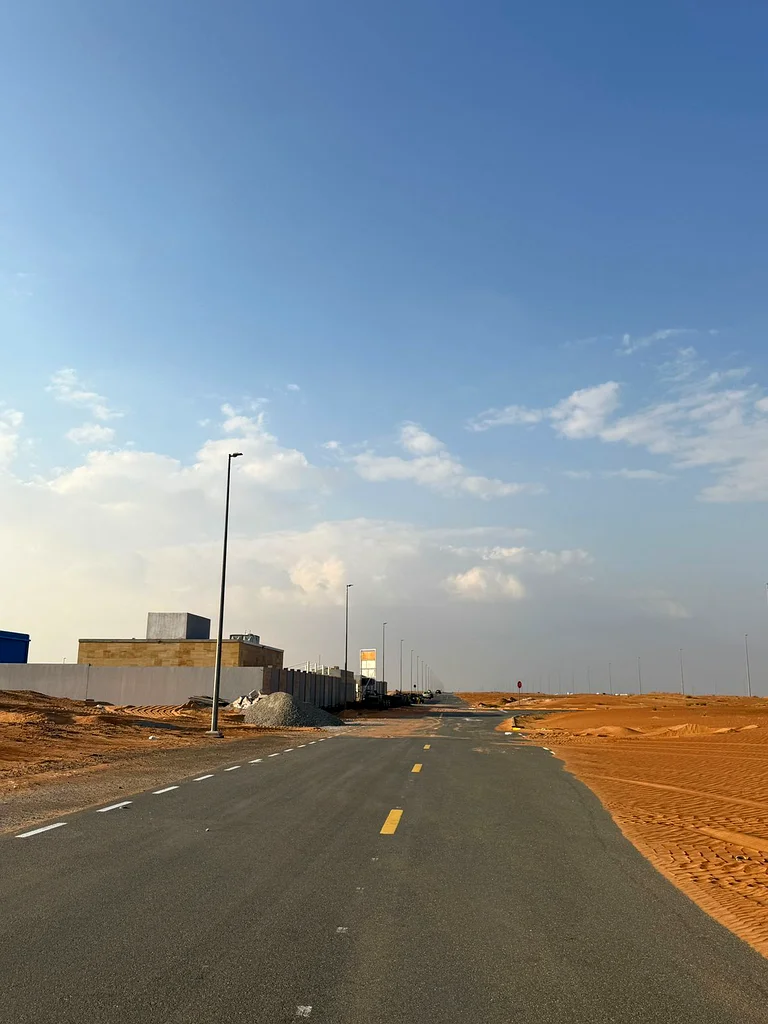 PRIME LOCATION PLOTS -BUY AND START YOUR DREAM FACTORY WAREHOUSE STAFF ACCMODATION63197130471681113