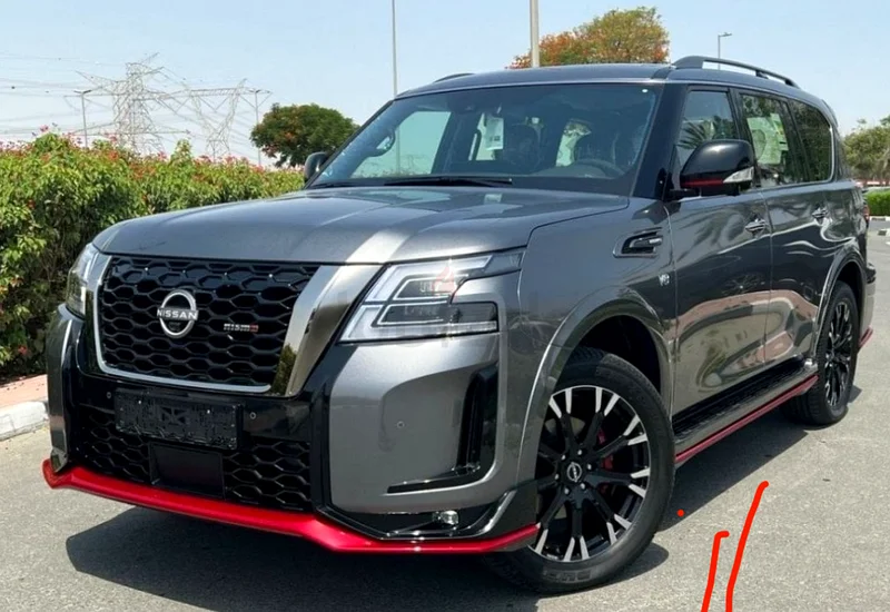إنفيني QX56 مع طقم نيسمو 202463222807453186113