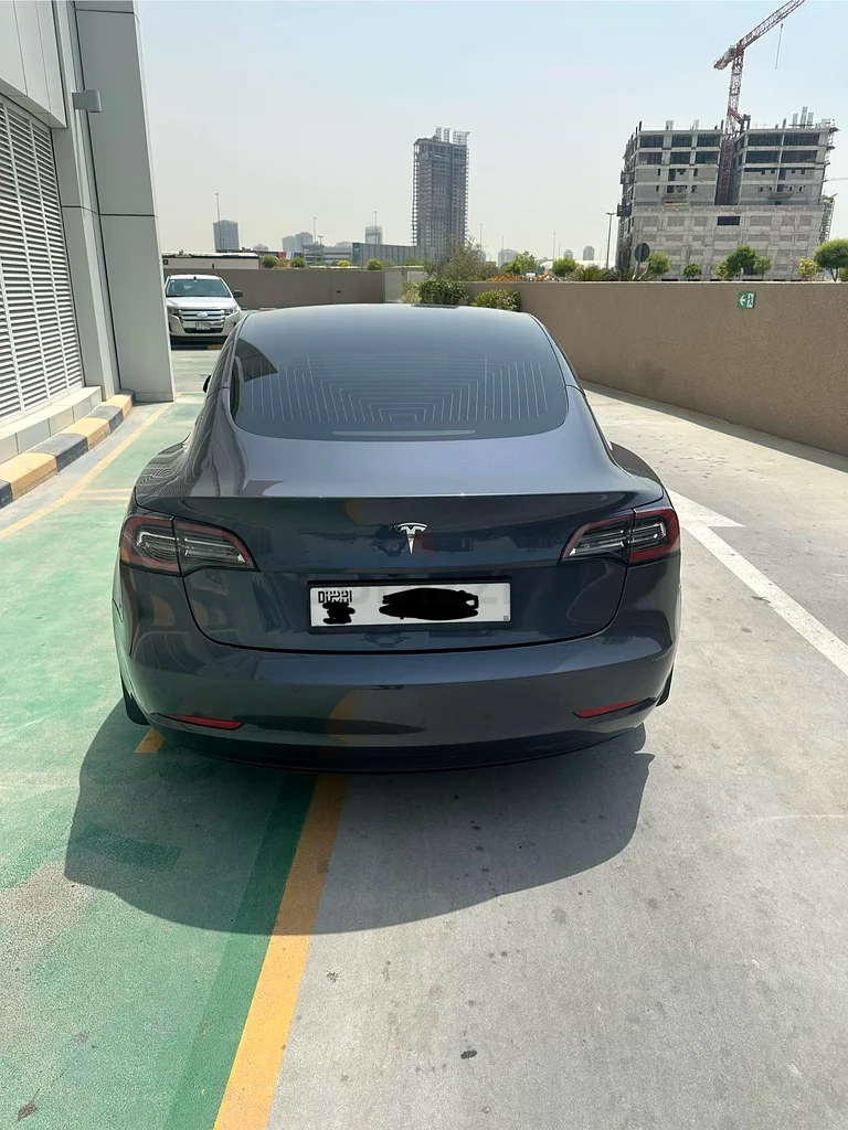 Tesla Model 363175258867201114