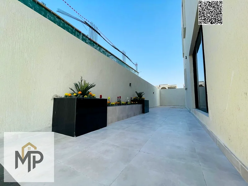 For sale, a luxurious villa in Al Helio 2 - Ajman, directly from the owner, including registration and ownership fees.63893684787713113