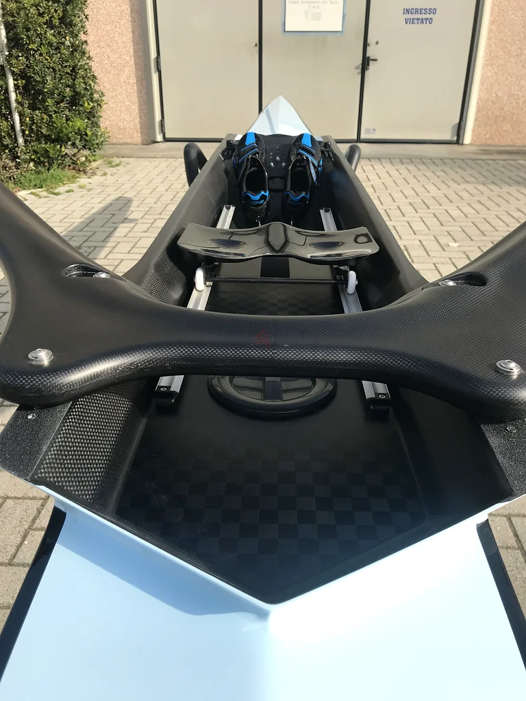 Salani - Racing Rowing Shell63235109916417113