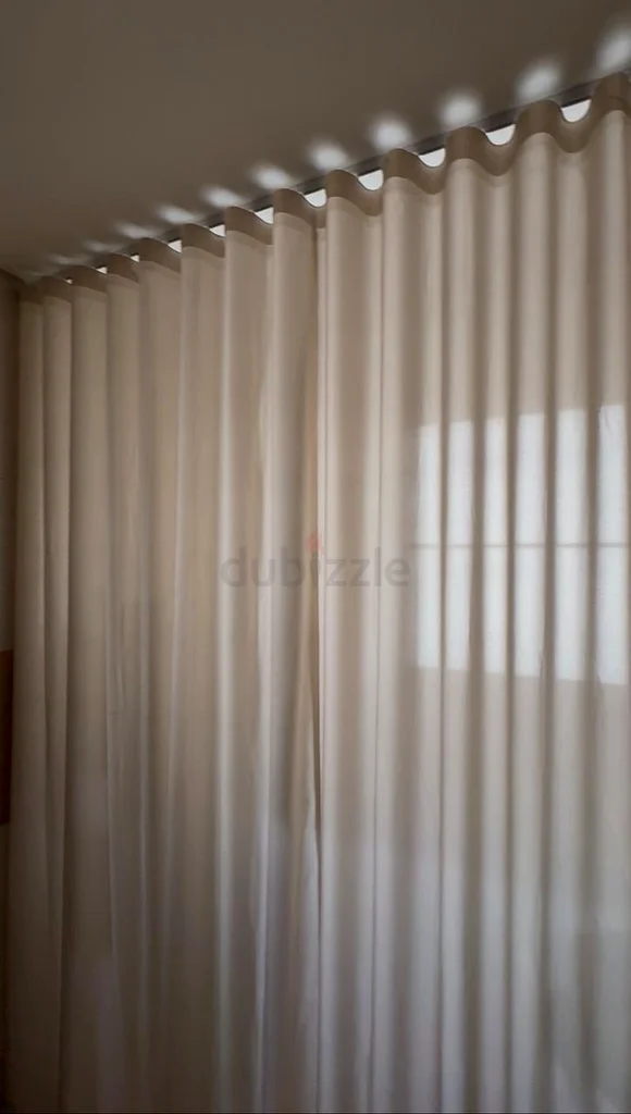 ستائر دش بمسار قوي على شكل "موجة"63189617905537111