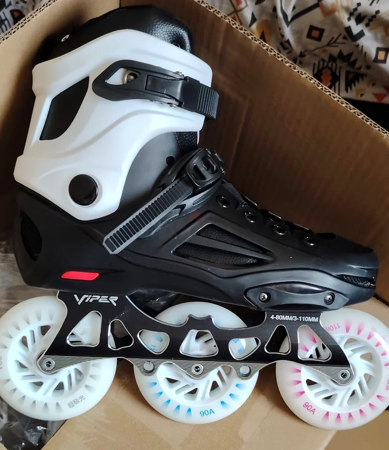 Glow in the Dark Inline Skates with LED Wheels63249773225347111