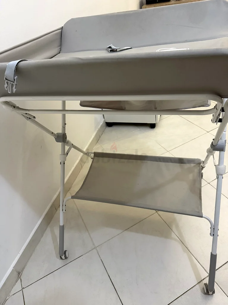 Comfortable Baby Changing Table / foldable changing station with storage worth 450 for just 15063197140109569114