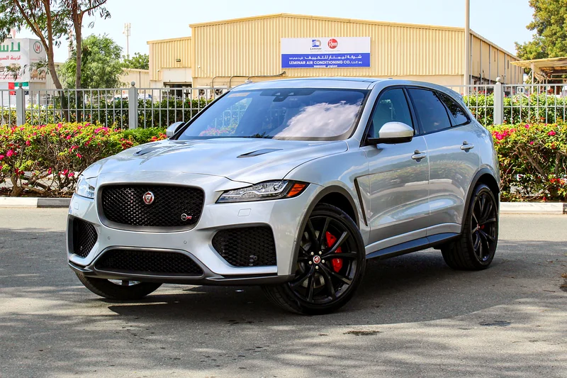 Jaguar F-Pace SVR V8 / 2019 / Law Mileage (55,000 Km) / Canadian Specs63221824787330113