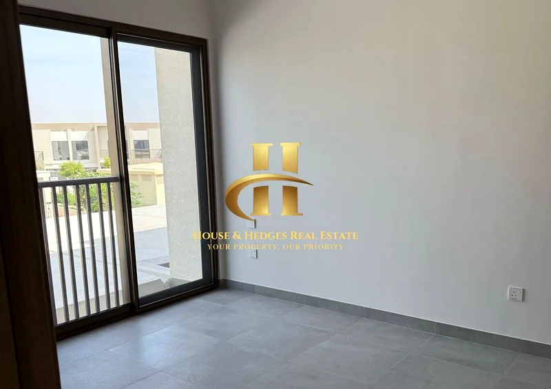 شقة رائعة مكونة من 4 غرف نوم مع غرفة خادمة | جاهزة للانتقال فورًا | استفسر الآن63291232929282113