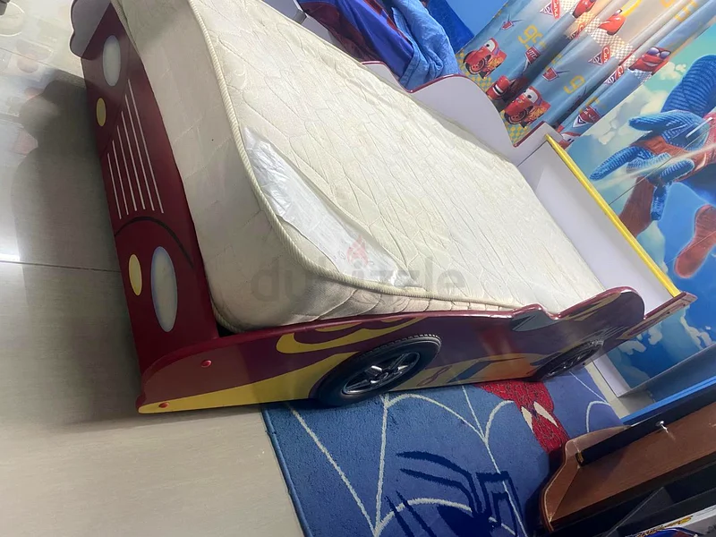 A unique bed for sale63187231532675111