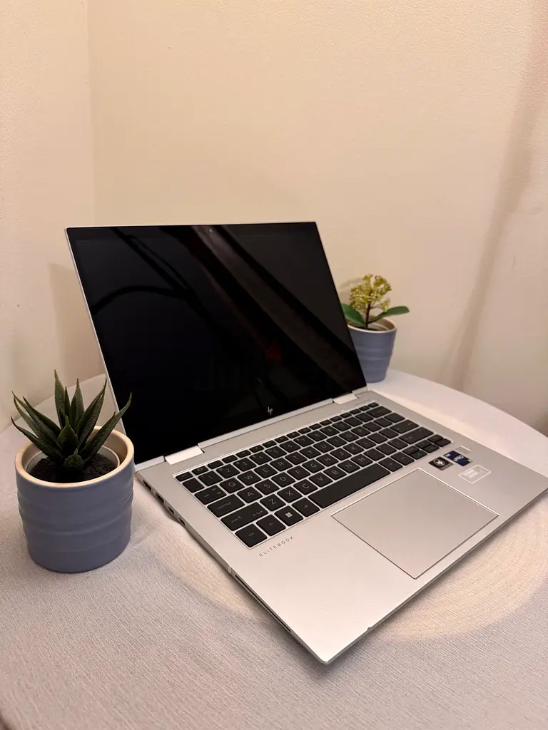 HP EliteBook 1040 G9 Core i5 12th Generation63254993989249115