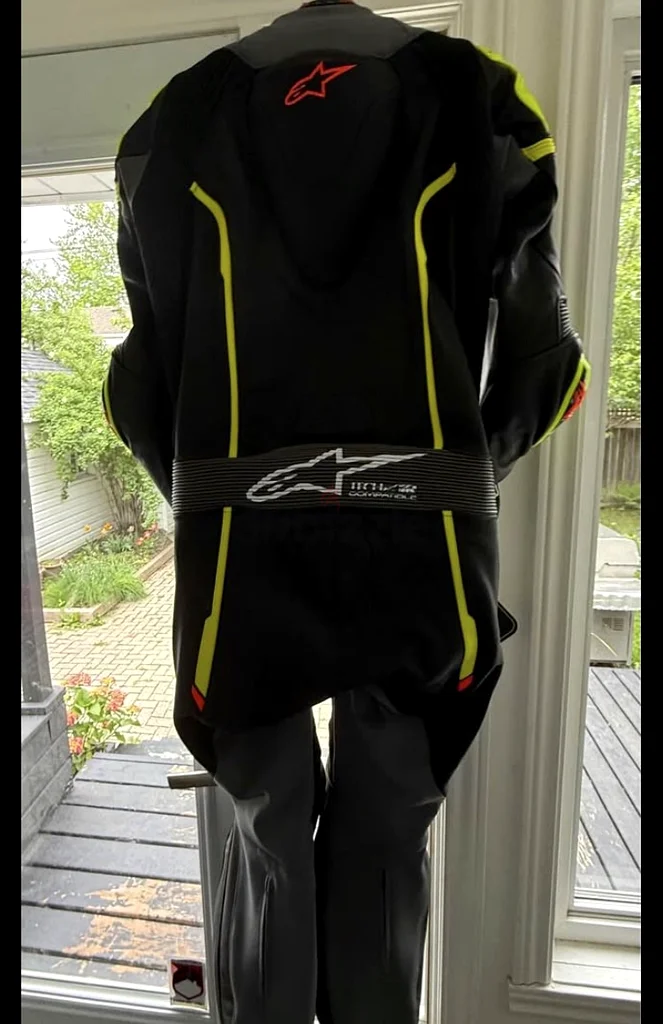 بدلة سباق دراجات نارية جلدية من Alpinestars GP Pro63237616564353112