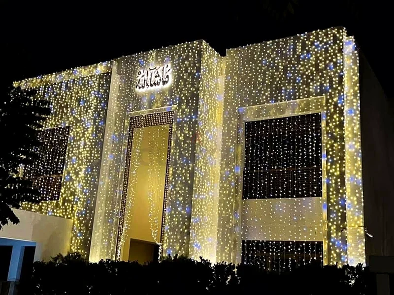 خدمات الإضاءة السحرية في دبي63186767508865111