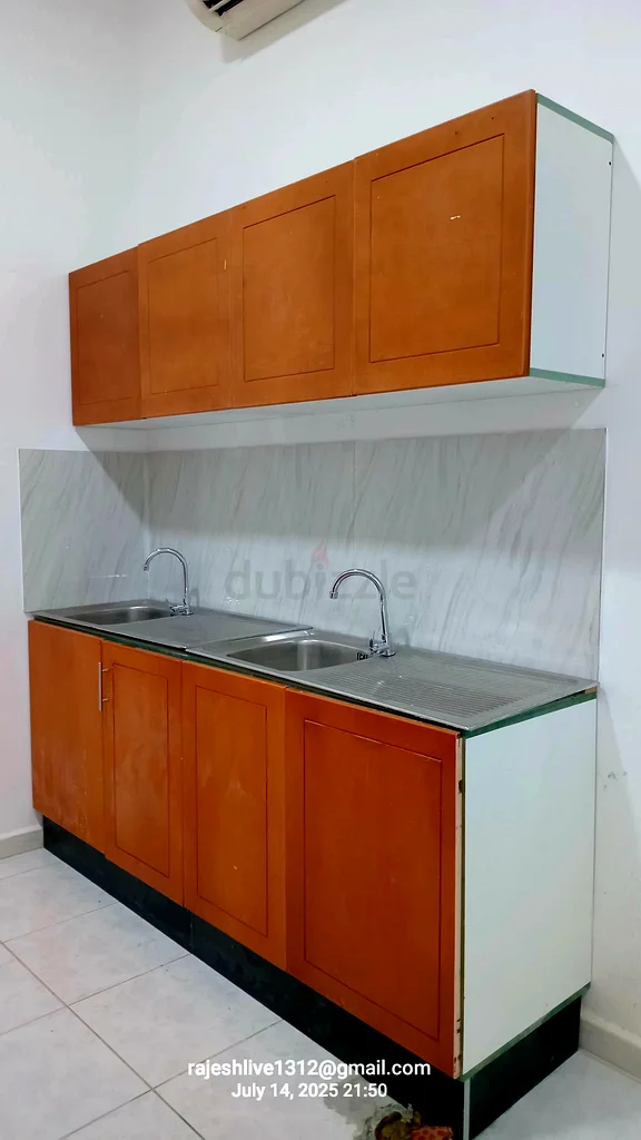 Family room for rent Al Barsha-3 near Saudi German Hospital63143965405441111