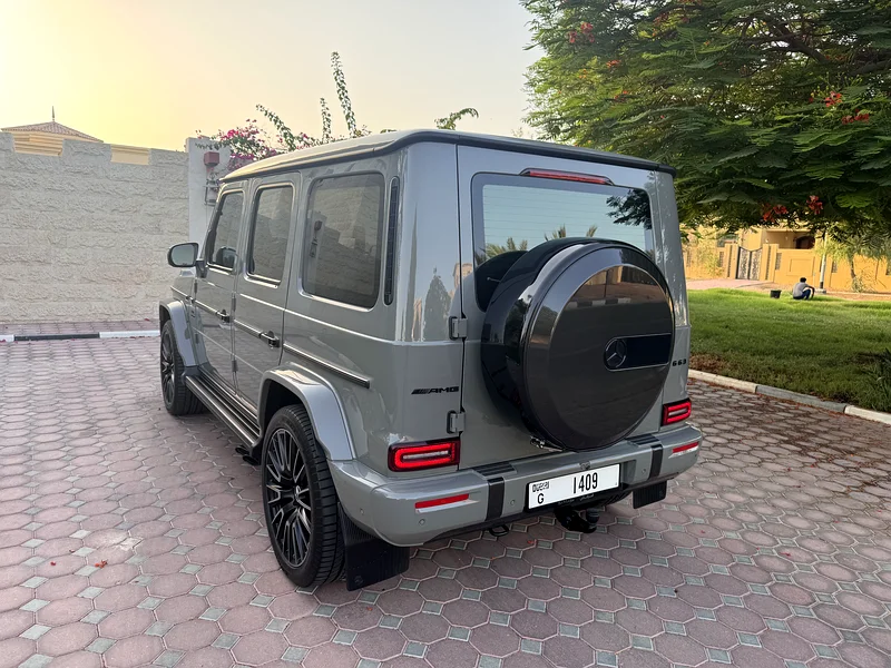 ضمان وخدمة Gargash لشركة GCC لمدة 5 سنوات وعقد خدمة 2025 مرسيدس G63 AMG مانوفاكتور حزمة الليل المزدوجة63176168424322114