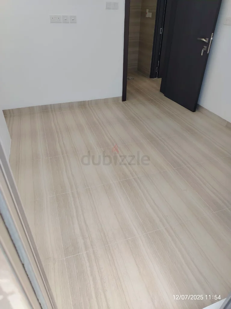 ROOMS FOR MONTHLY RENT63143963344001111
