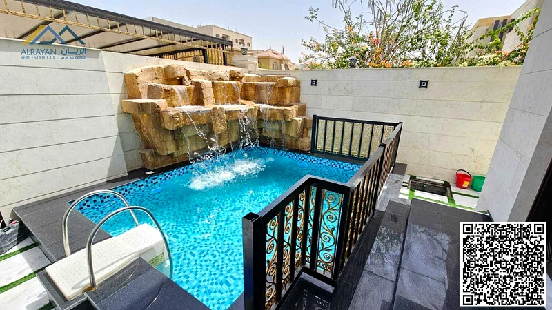 Including electricity, water and air conditioning. First resident, freehold for all nationalities.63868519969153112