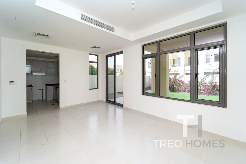 Type A | Large Garden | Available Now63165699039618112