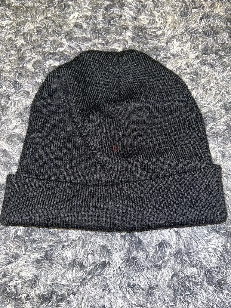 Black beanie for winter63239614906242111