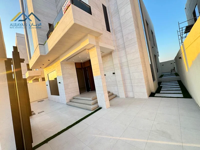 السعر يشمل رسوم التسجيل * مسبح خاص * ملكية حرة للجنسيات63892020627843112