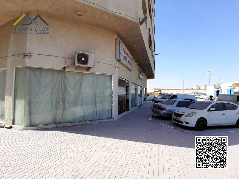للإيجار، محلات تجارية في منطقة الجرف الصناعية 2 على شارع جدة، مقابل ورش السيارات، مساحات كبيرة63262352525953114