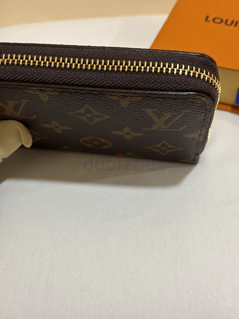 LV louis vitton monogram zipper wallet with Box  | by numberone bags63238591824002113
