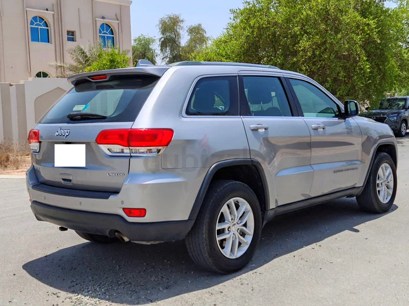 جيب جراند شيروكي 2018، محرك V6، نظيف، سويفي للسوق الخليجي63152751640705112