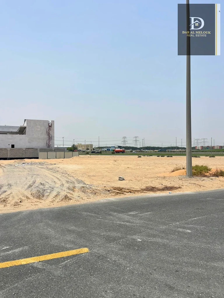 امتلك قطعة أرض سكنية في النوف، ملكية حرة للعرب.63183235454466112