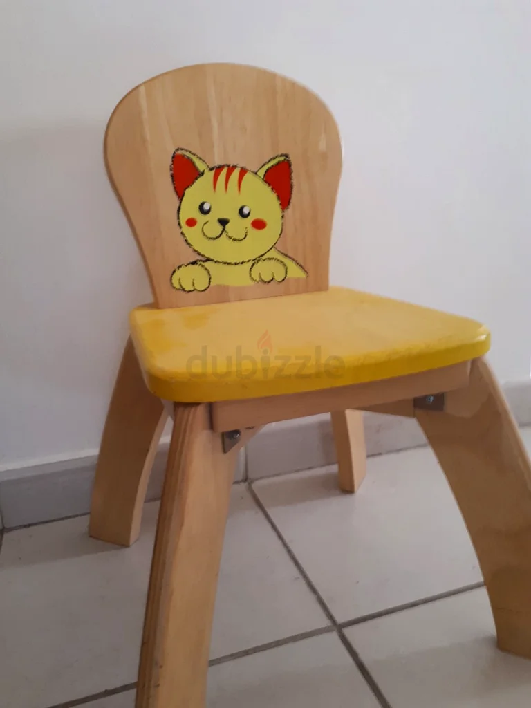 Set of 4 High Quality Wooden Kids Chairs- Perfect for Toddlers, Brand New63206394459010112