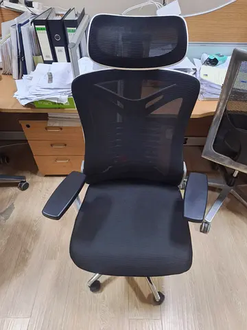 Office chairs with 3d arms/ full adjustable