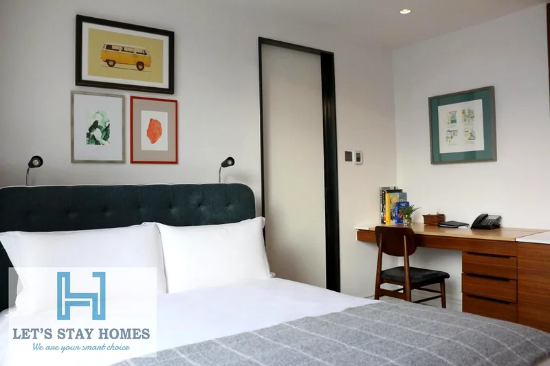 Luxurious Hotel Room  
Furnished  
No Kitchen  
Spacious  
Near Metro  
Free Cleaning63169924129795114