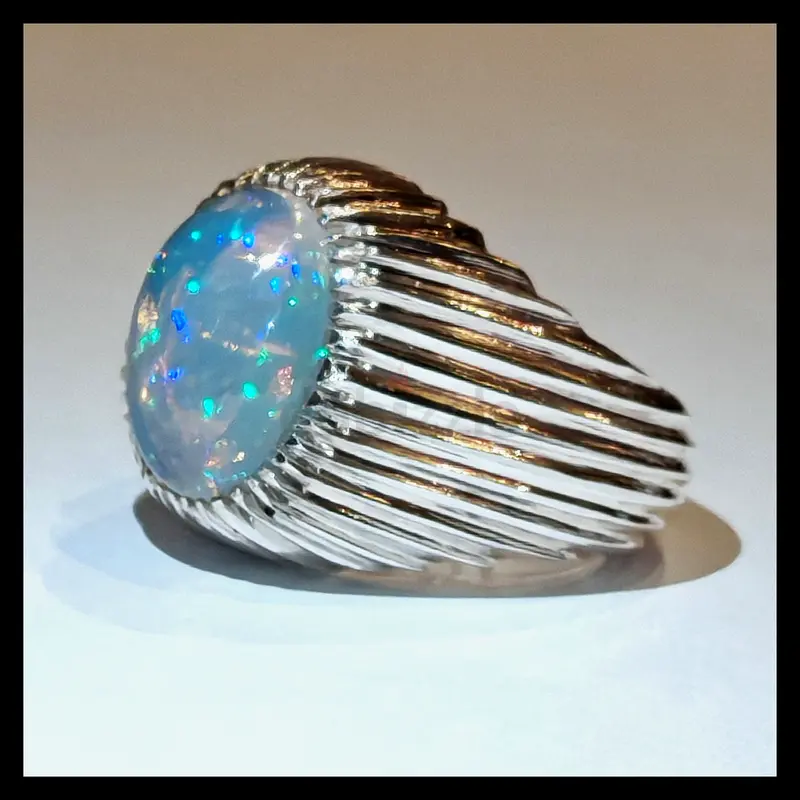 Opal full fire