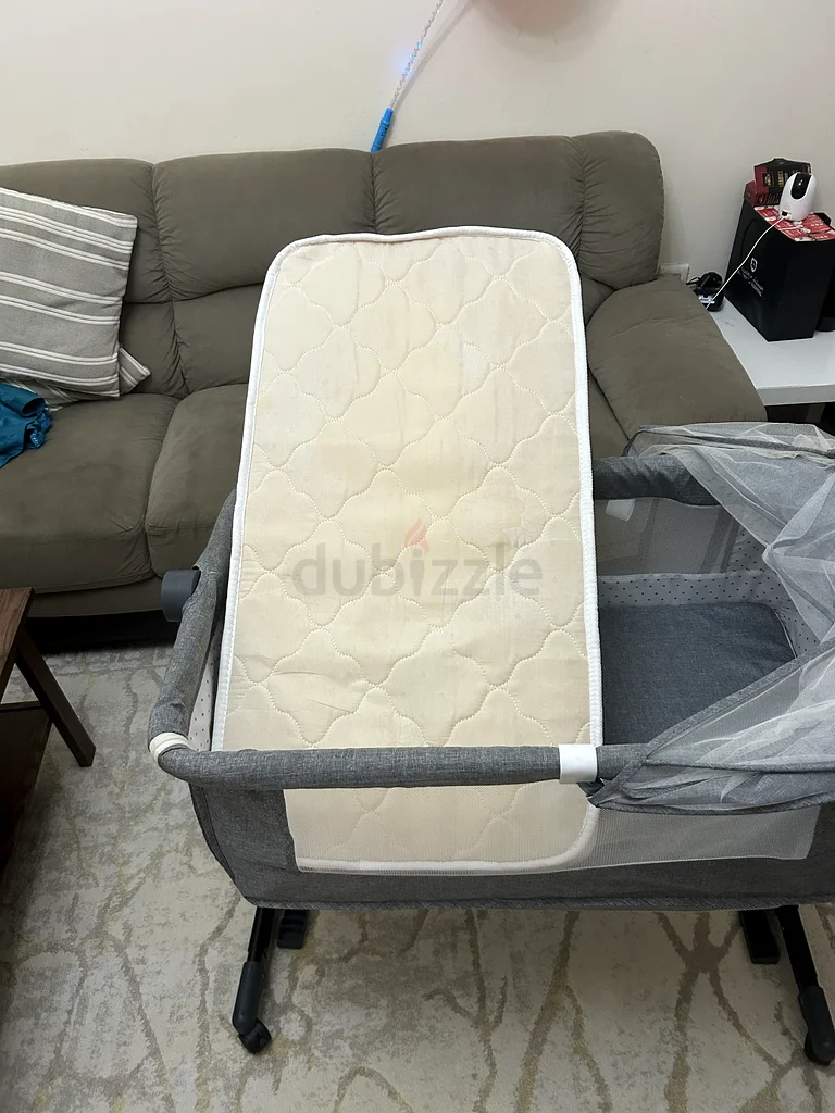 سرير أطفال جانبي + مرتبة63175735972610113