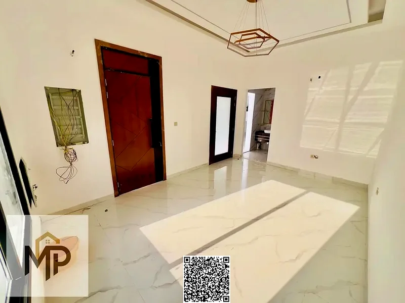 Distinctive villa for sale in Al Helio - Ajman, strategic location close to all services, schools and mosque63894218685825114