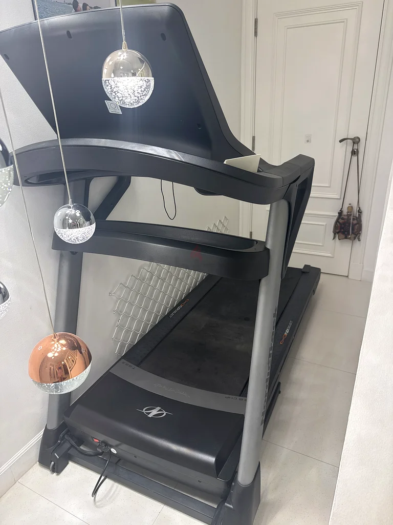 NordicTrack Treadmill for Sale – Your Home Fitness Solution!63172672404611111