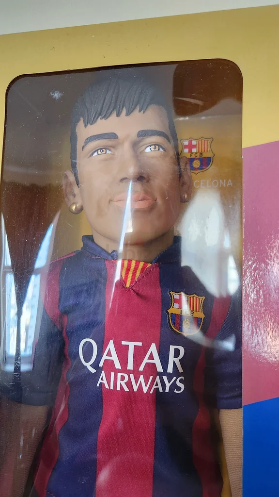دُمية نيمار من نادي برشلونة63205887486723111
