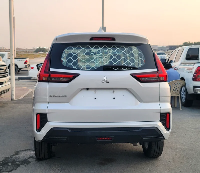 Mitsubishi Expander in agency condition GCC  متسوبيشي اكسباندر بحاله الوكاله خليجي63224310132353113