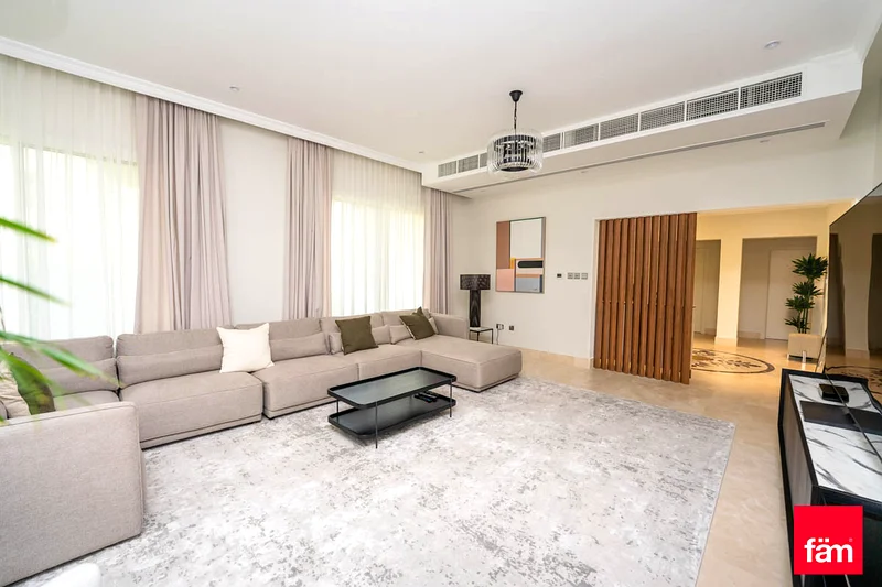 7 BedRoom | Luxury | Upgraded | VOT63917145018371114