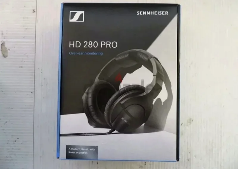 3 x Sennheiser HD 280 pro professional studio over the ear headphones63261282702850110
