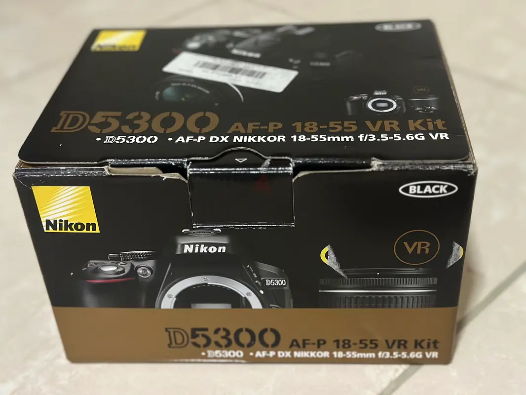 NIKON D530063234615850369113