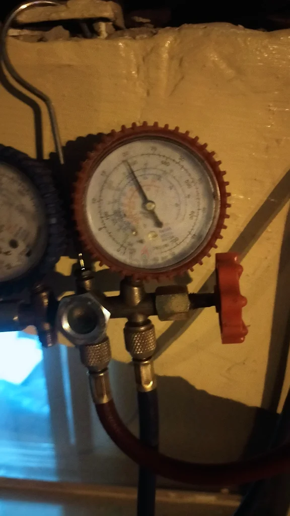 AC service and maintenance63216843366147111