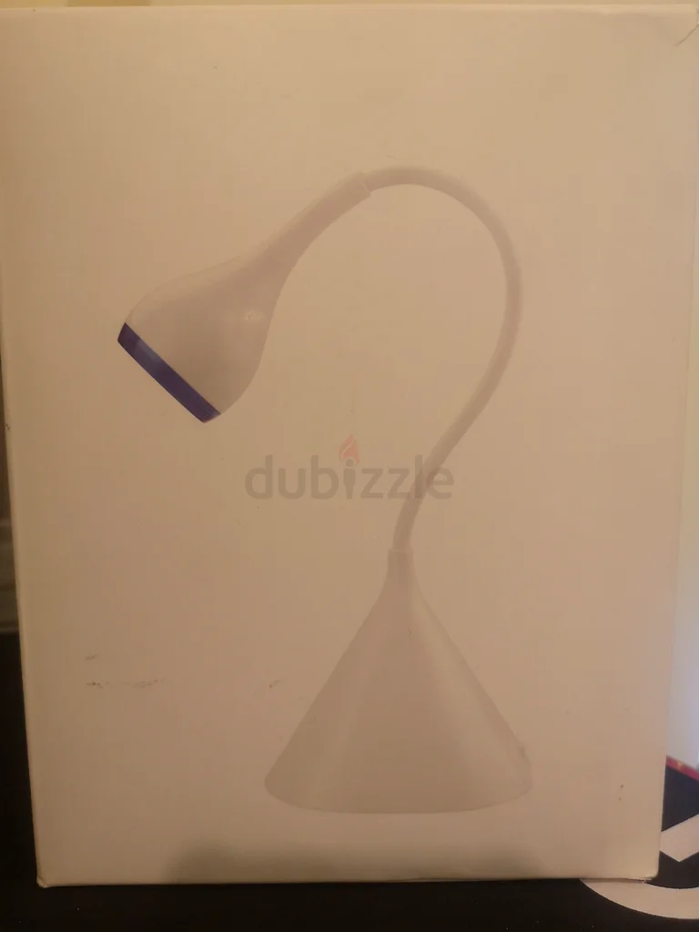 *Brand New* UNIVERSAL - LED Flexible Lamp63220831576963111