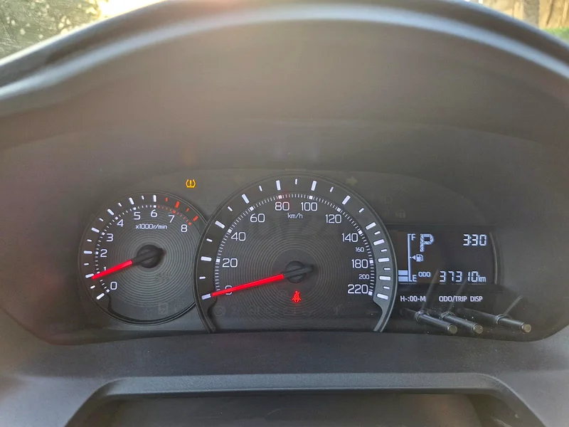 2023 Toyota Yaris 1.5L GCC Specification neat and clean car for urgent sale63166631322114114