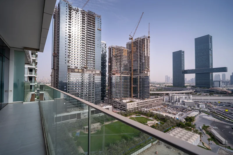 Book Now For Real Estate Shoot63216840668801113