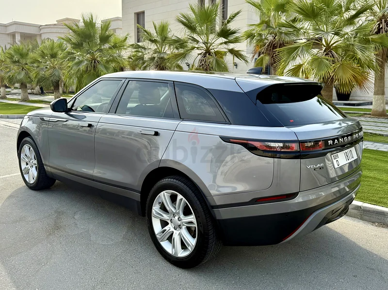 رَنج روڤر فيلار P250 S من شركة آل طاير موتورز - حالة ممتازة - صيانة كاملة - لا توجد حوادث63159711856258112