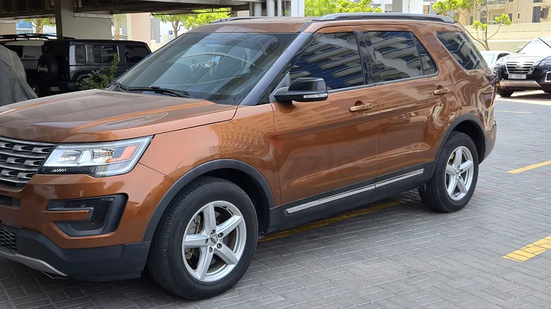 2017 Ford Explorer XLT GCC FSH and Wartanty63156539556097113