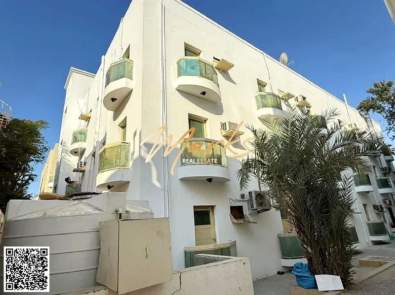 Income-Generating Full Building for Sale – Prime Spot at Abaya Roundabout63194579157889113
