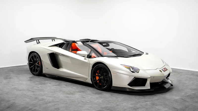 Lamborghini Aventador LP 700-4 Roadster with DMC Kit - 2015 - GCC63154165938817110