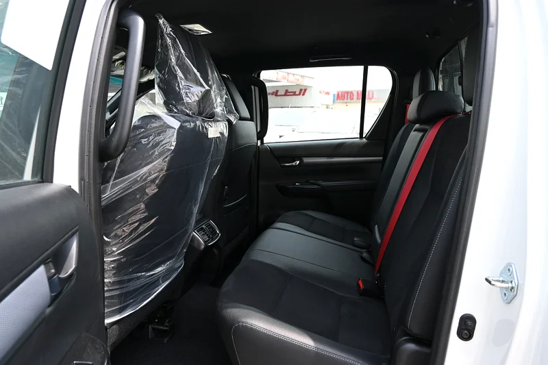 Toyota Hilux GR 4.0L 4WD Automatic Only for export63165224136705112